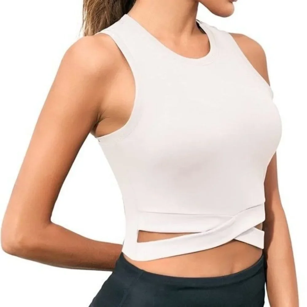 Women Crop Top Sleeveless White Color Size M